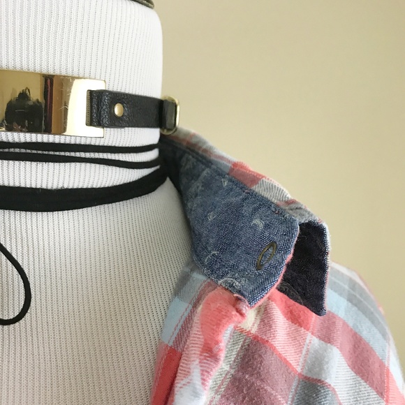 JACHS GIRLFRIEND Plaid Pink button front Flannel - Picture 6 of 8